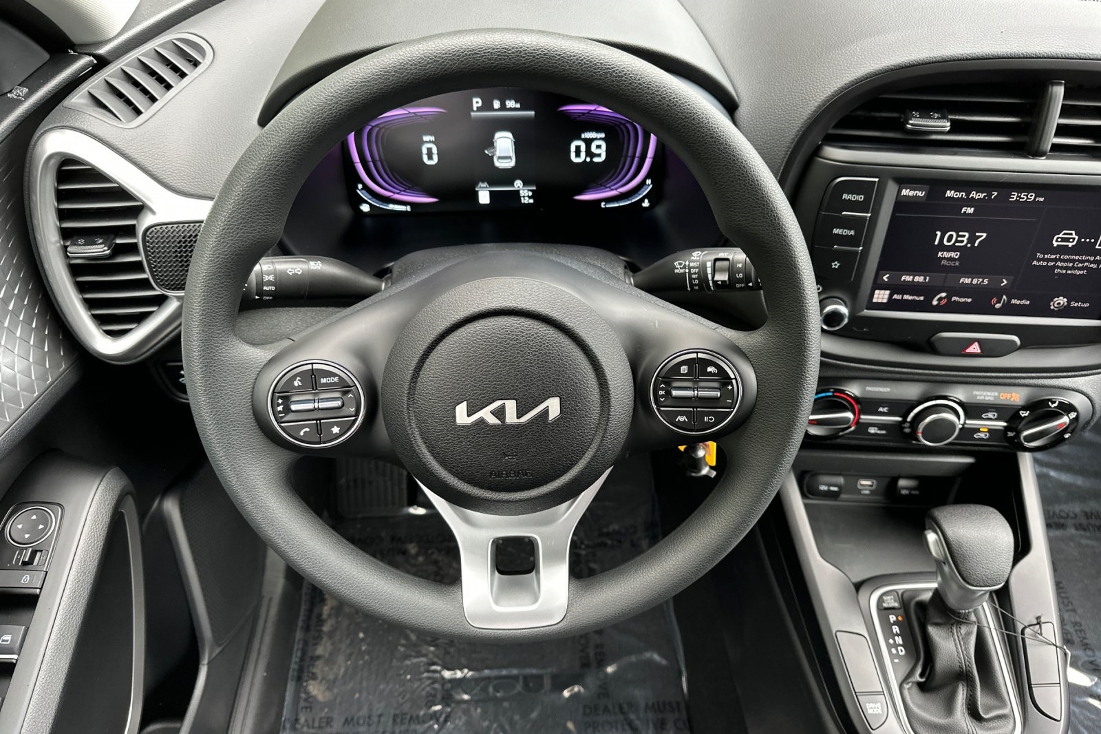 Vehicle image 10 of 20