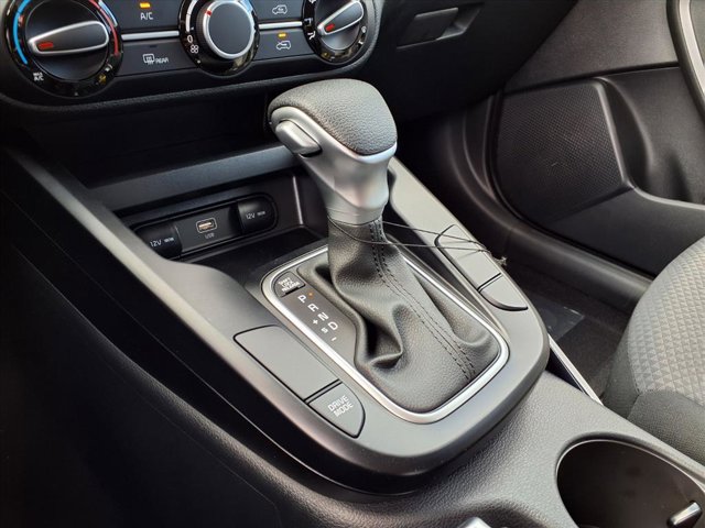 2025 Kia Soul LX Image 18 of 27