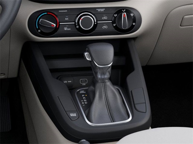 Vehicle image 23 of 27