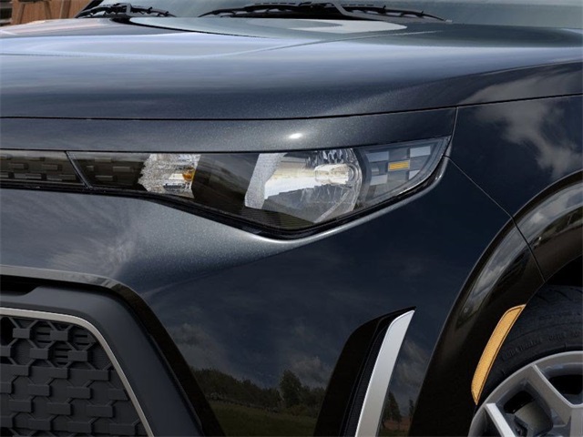 Vehicle image 11 of 27