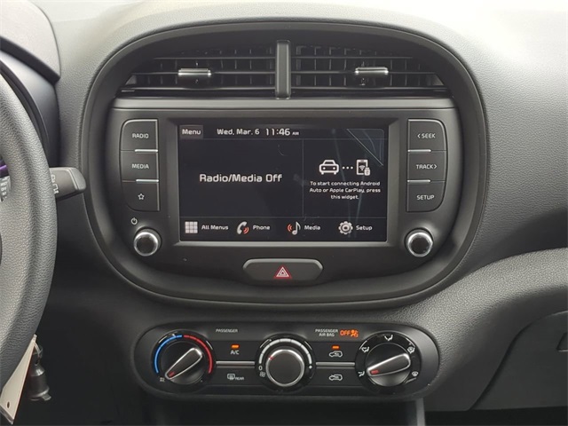 Vehicle image 17 of 24