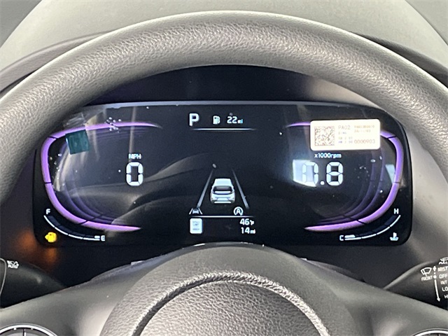 Vehicle image 17 of 25