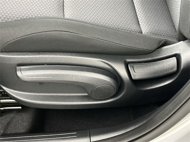 Vehicle image 25 of 25