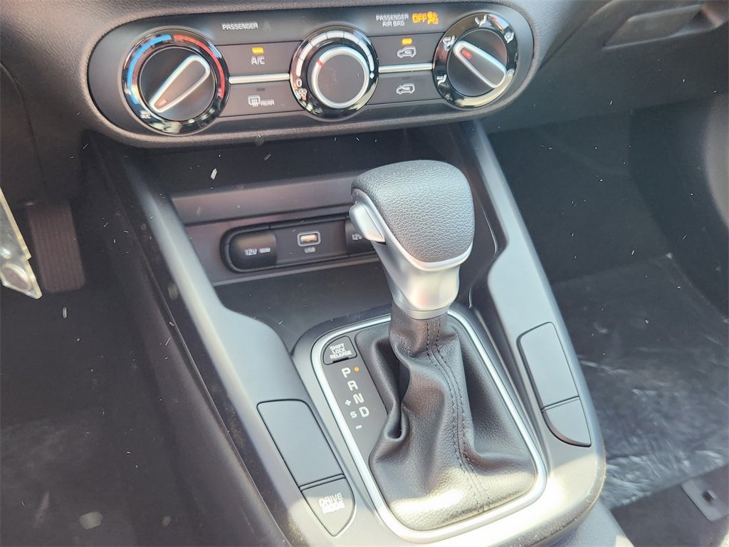 Vehicle image 15 of 15