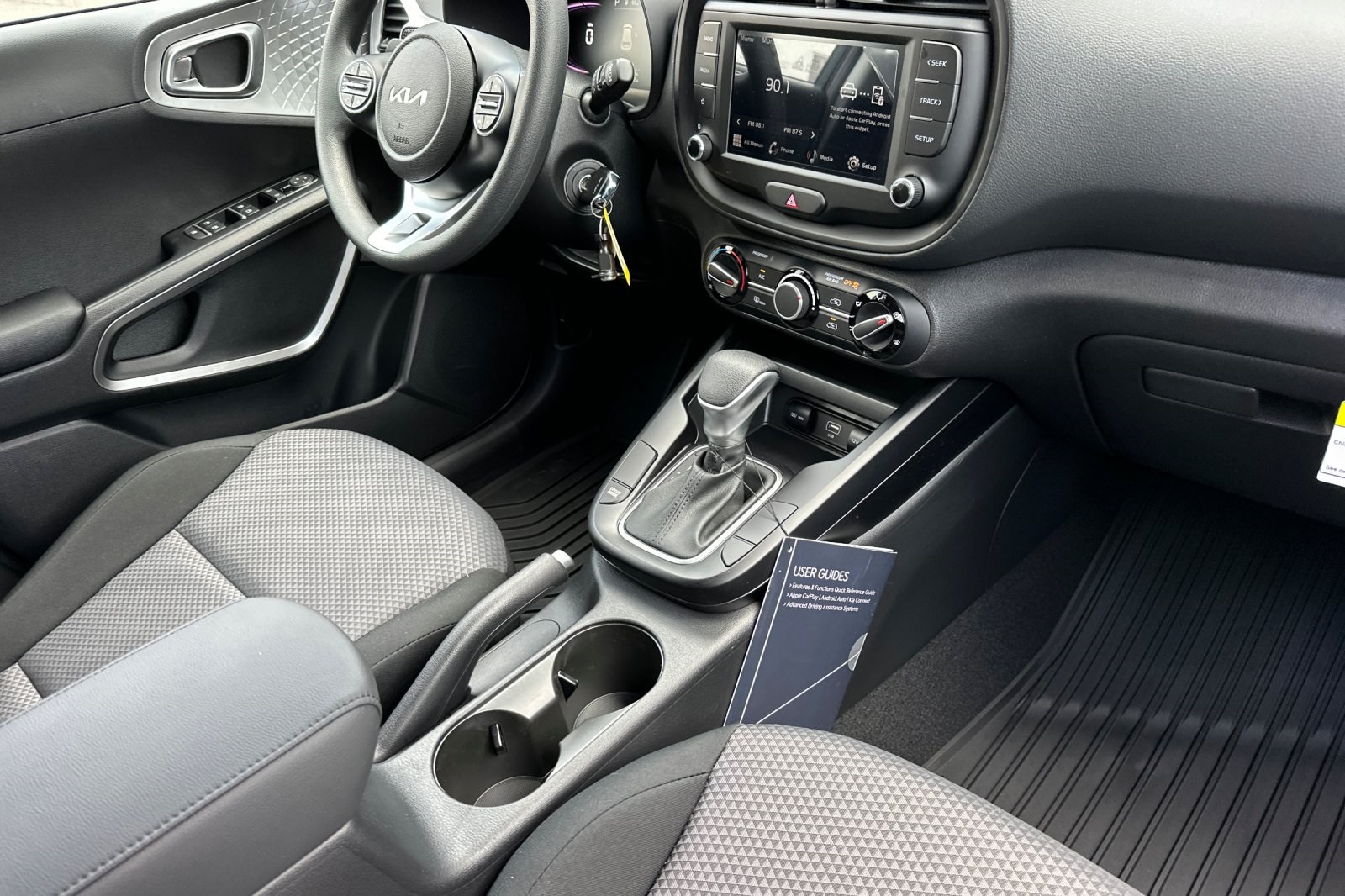 Vehicle image 12 of 20