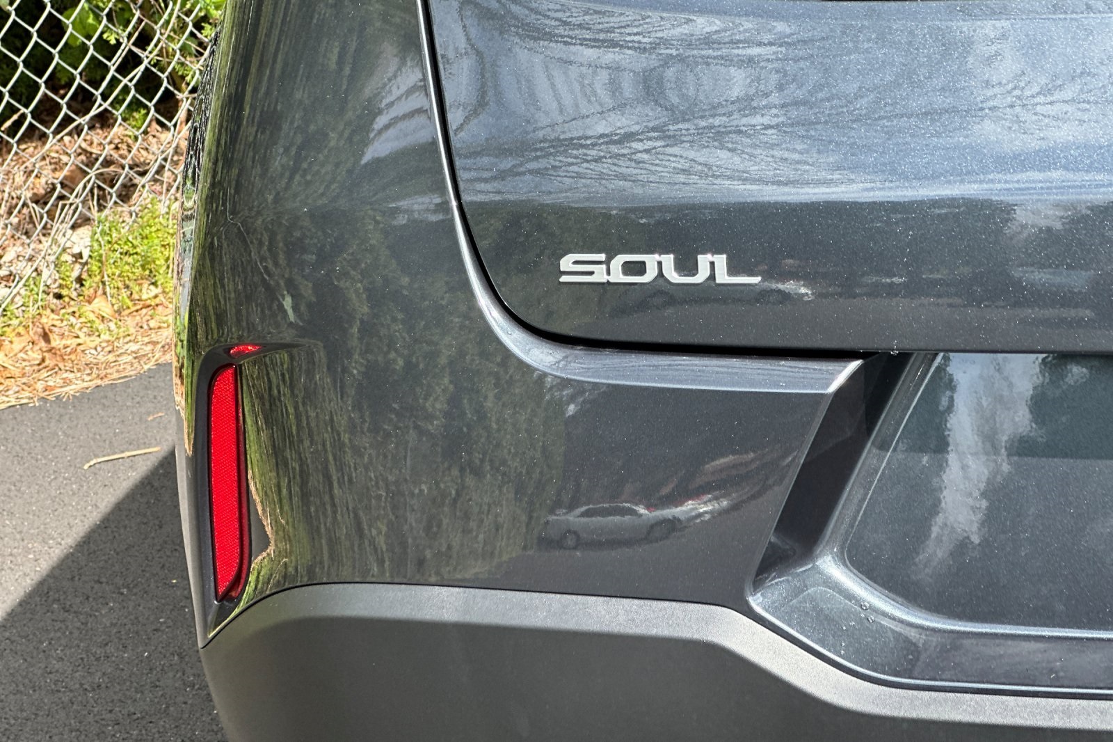 Vehicle image 19 of 20