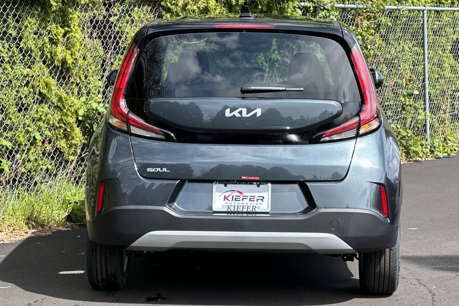 Vehicle image 4 of 20