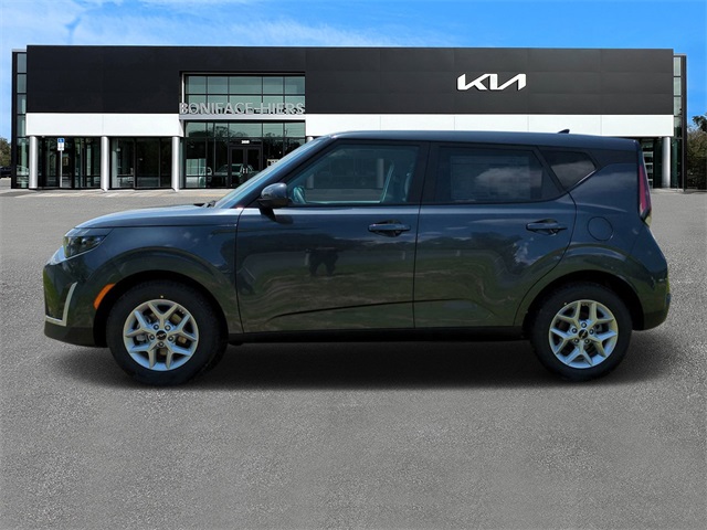Vehicle image 8 of 25