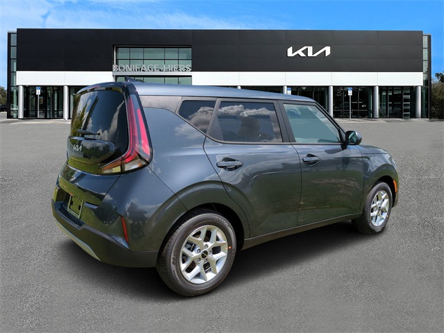Vehicle image 5 of 25