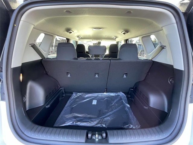 Vehicle image 12 of 37