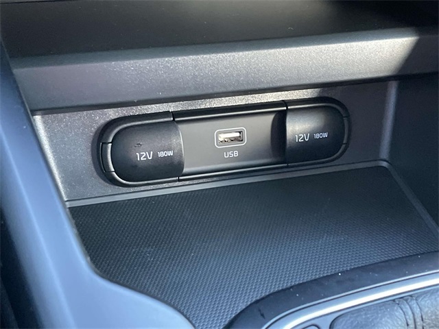 Vehicle image 36 of 37