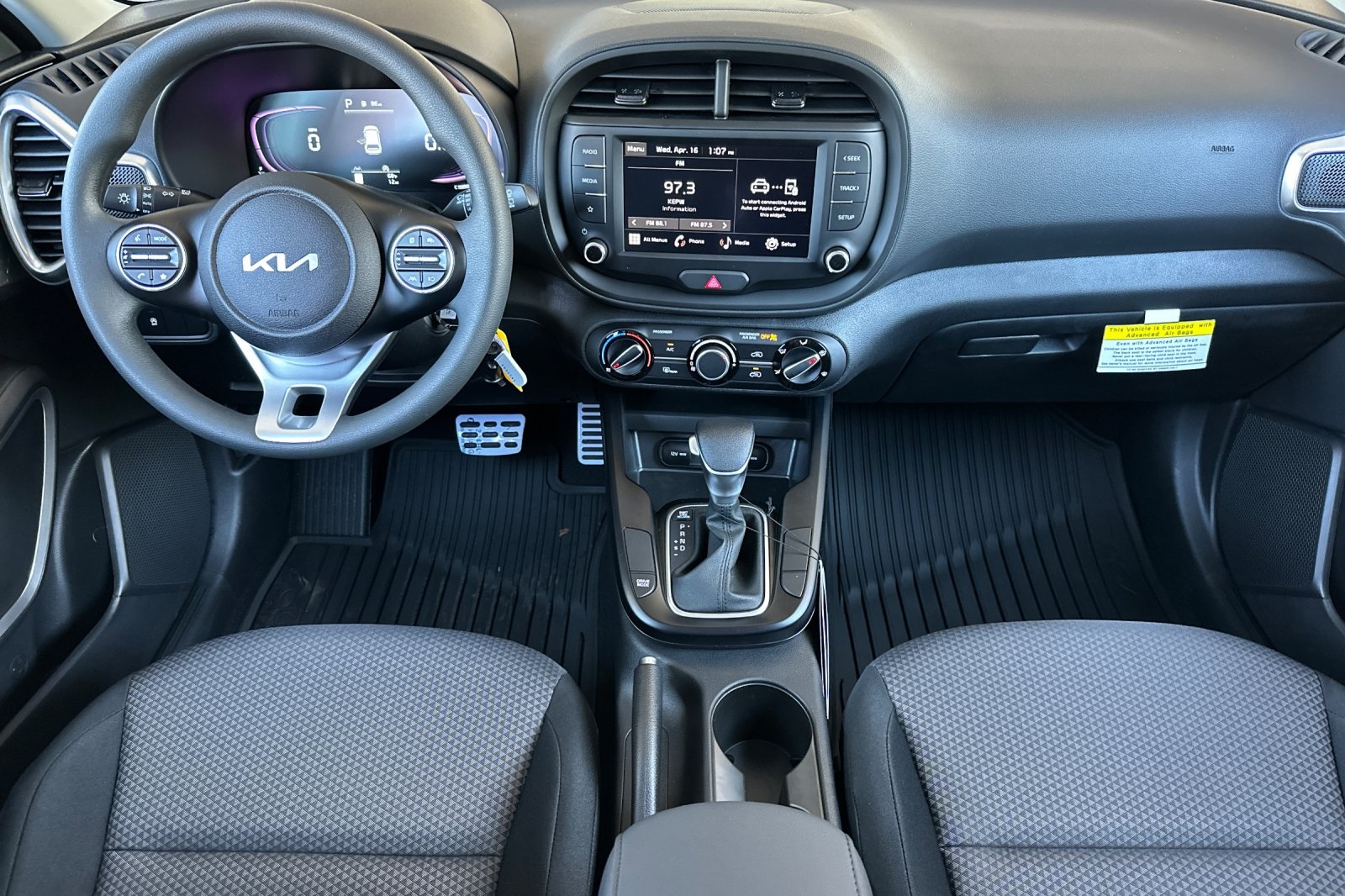 Vehicle image 9 of 20