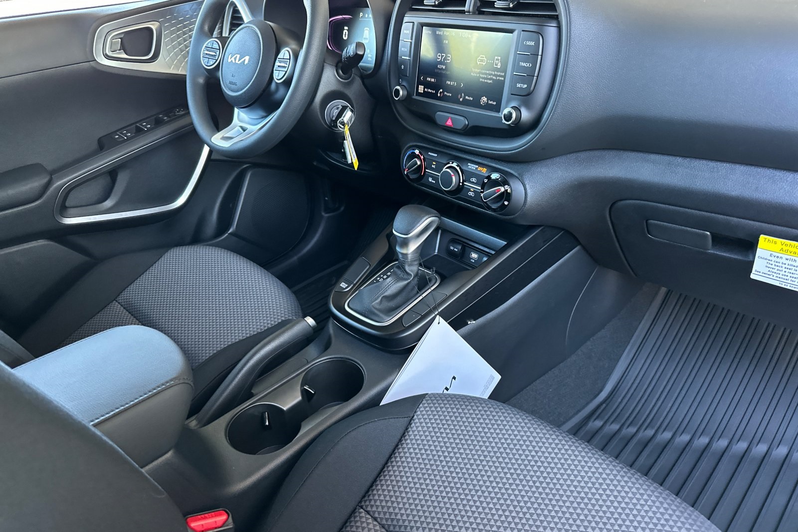 Vehicle image 12 of 20