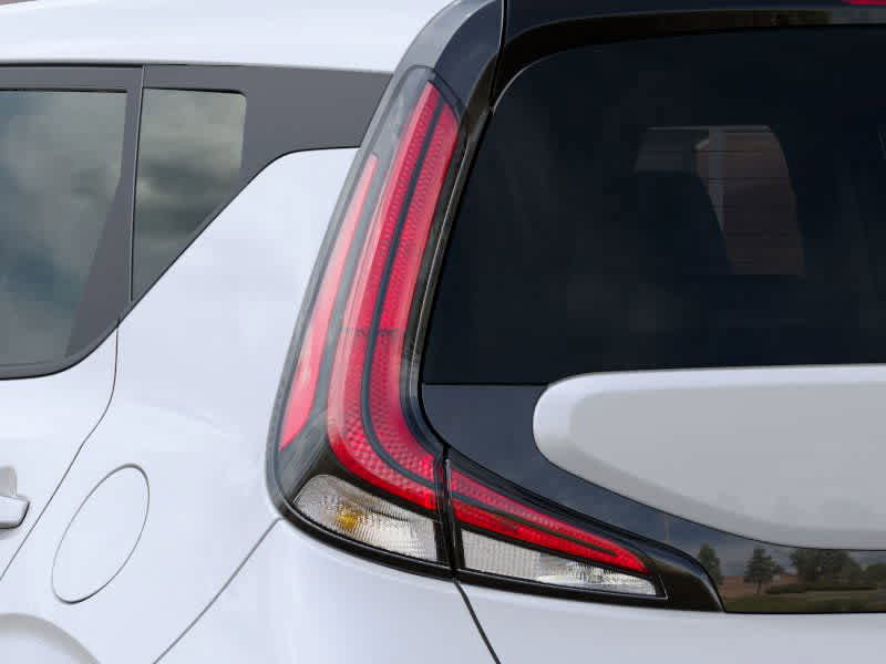 Vehicle image 20 of 36