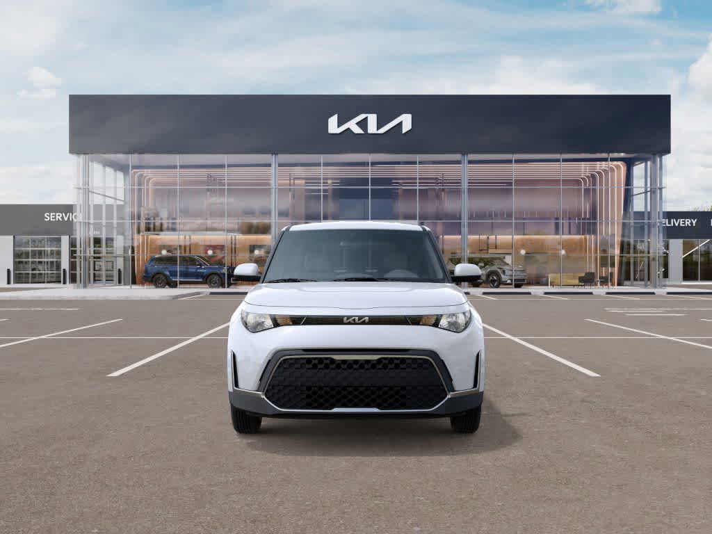 Vehicle image 3 of 36