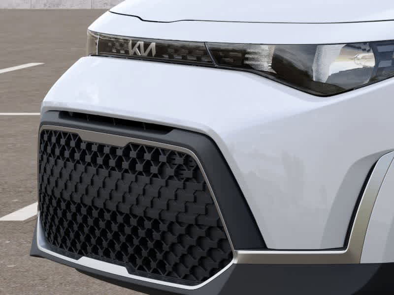 Vehicle image 21 of 36