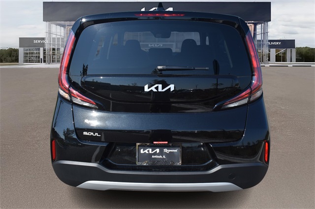 2025 Kia Soul LX Image 8 of 31