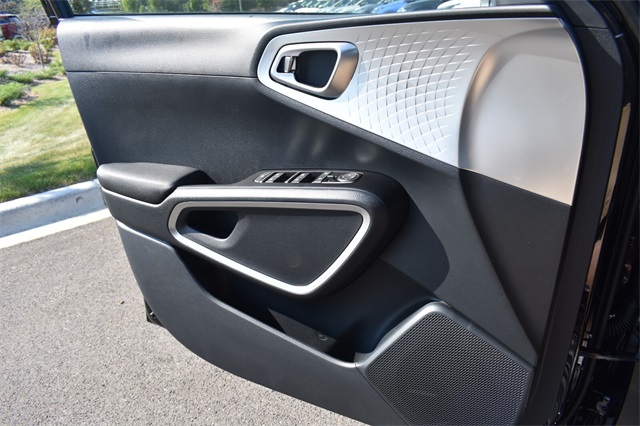 2025 Kia Soul LX Image 26 of 31