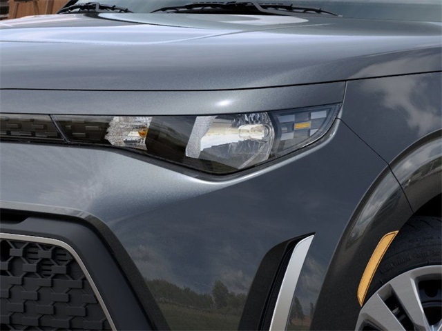 Vehicle image 20 of 27