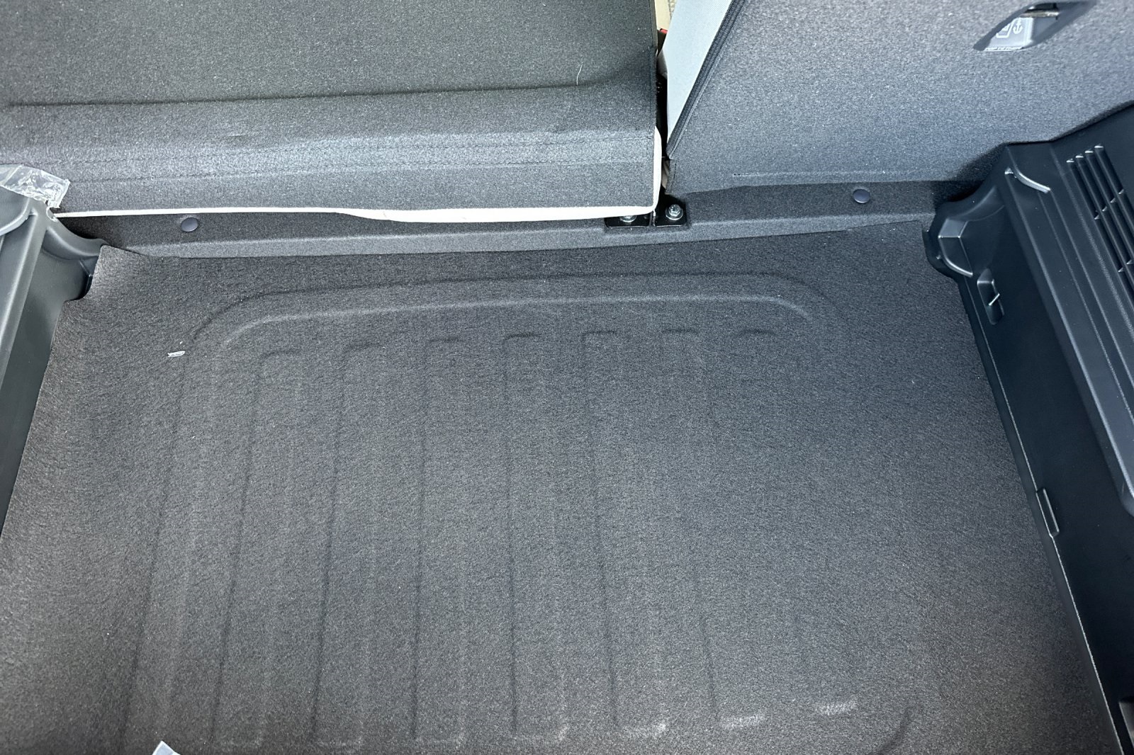 Vehicle image 11 of 20