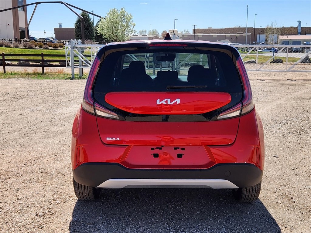Vehicle image 6 of 15