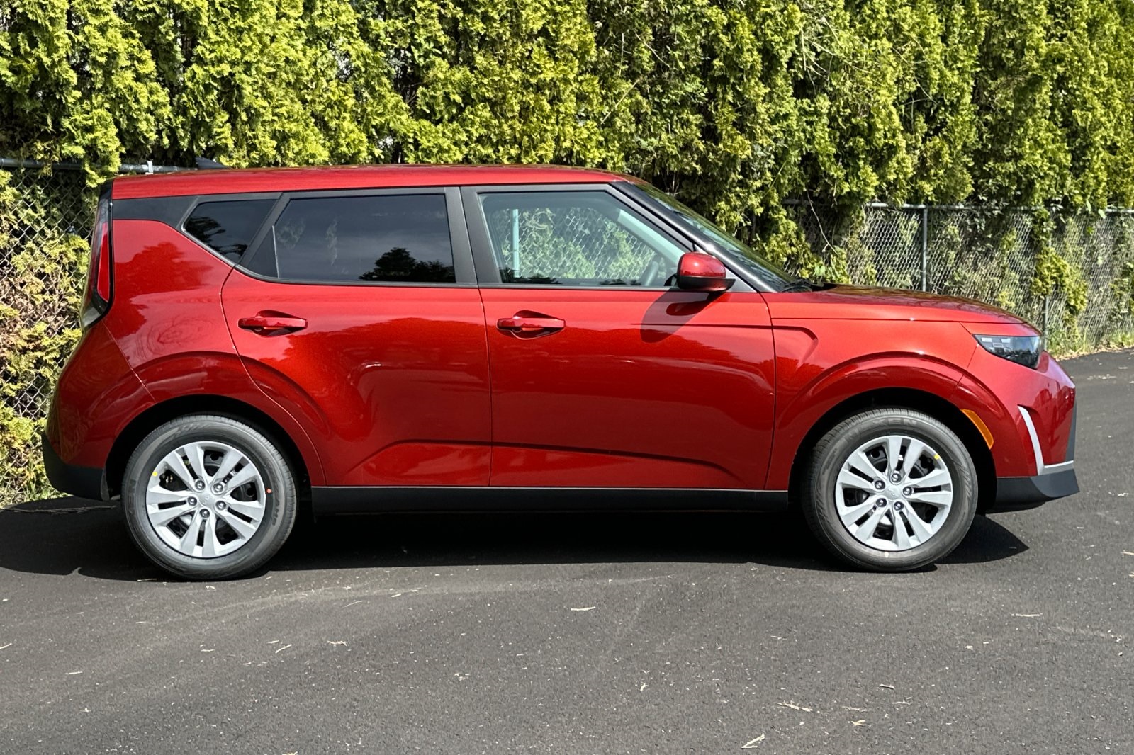 Vehicle image 5 of 20