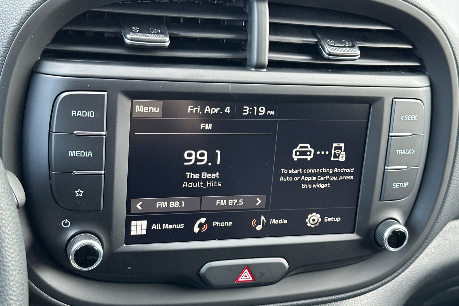 Vehicle image 14 of 20