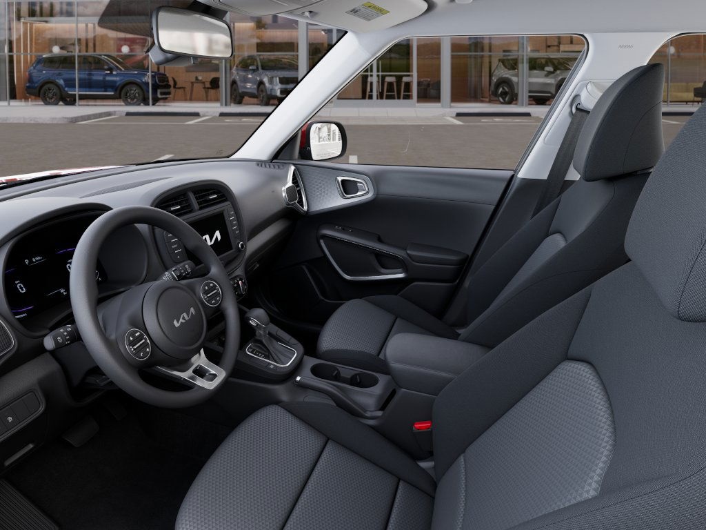 Vehicle image 17 of 27