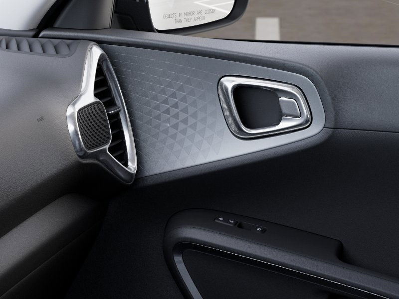Vehicle image 25 of 27