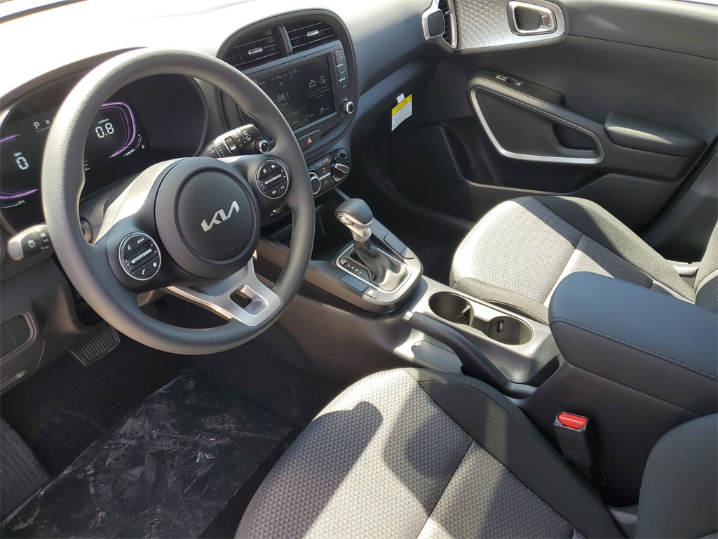 Vehicle image 6 of 29