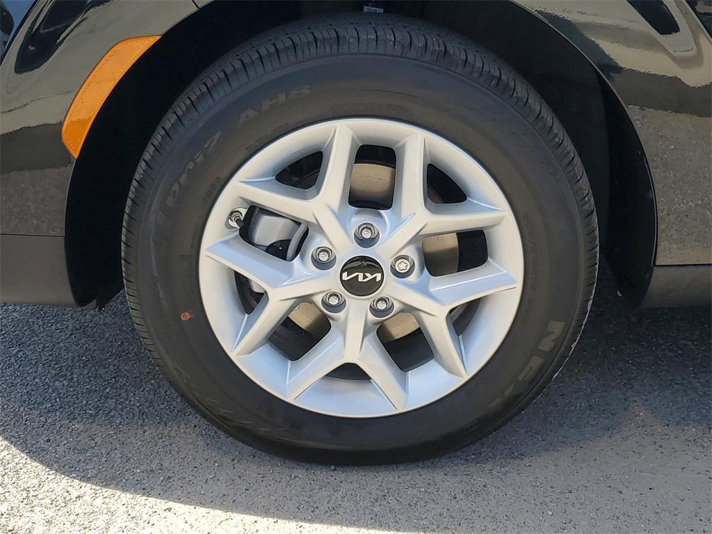Vehicle image 29 of 29