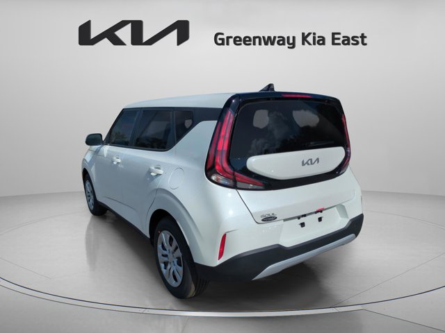 2025 Kia Soul LX Image 8 of 30