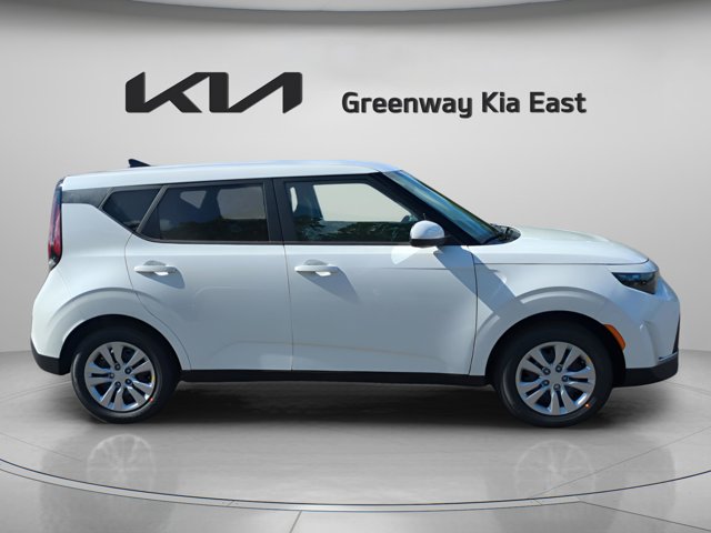 2025 Kia Soul LX Image 5 of 30