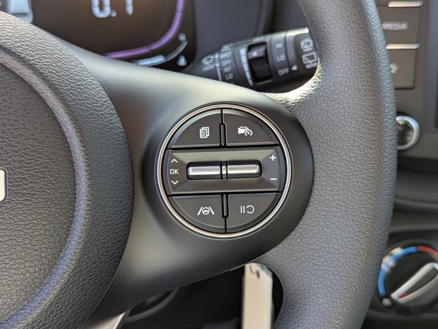 2025 Kia Soul LX Image 18 of 30
