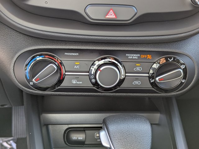 2025 Kia Soul LX Image 25 of 30