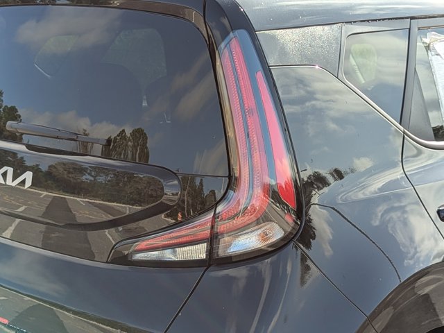 2025 Kia Soul LX Image 27 of 30