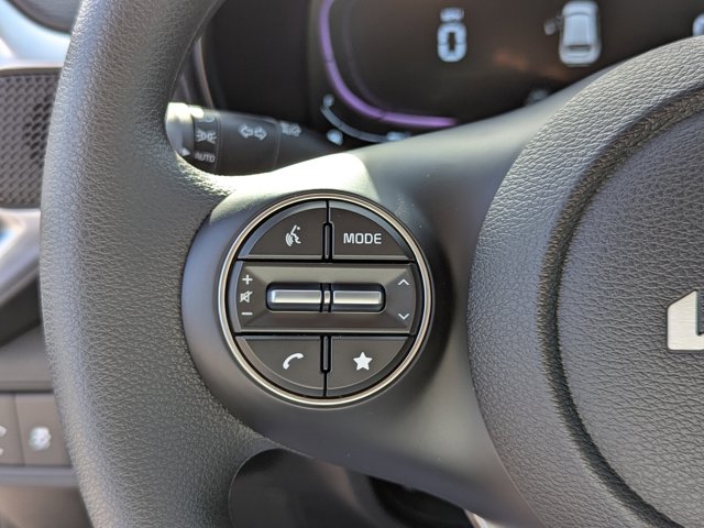 2025 Kia Soul LX Image 24 of 30