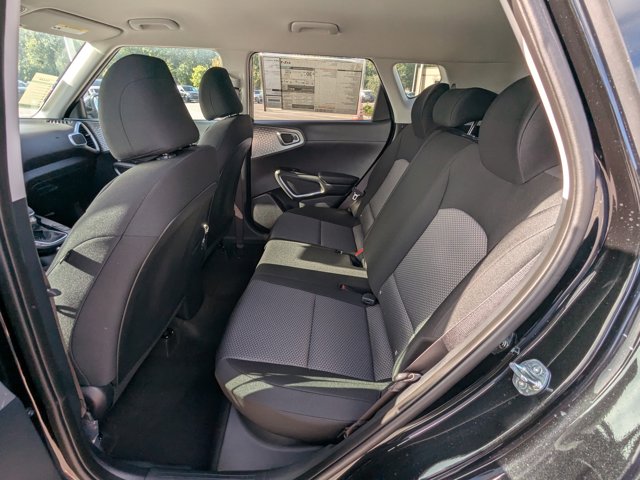2025 Kia Soul LX Image 9 of 30
