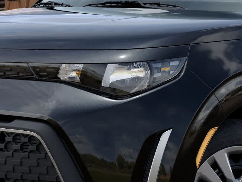 Vehicle image 25 of 27
