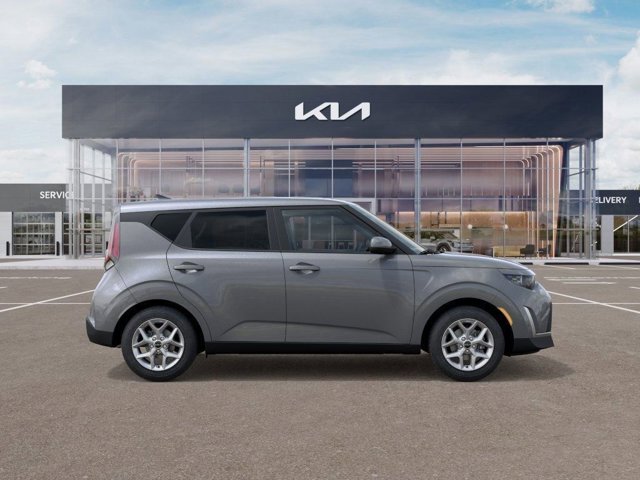 2025 Kia Soul LX Image 5 of 27