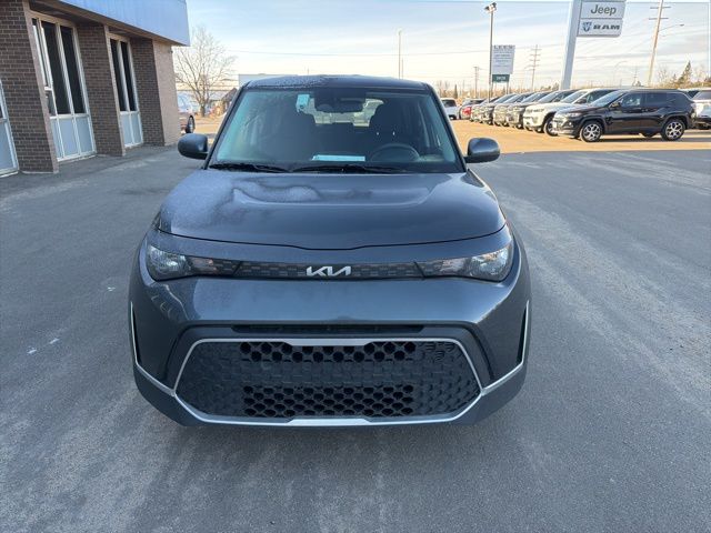 2025 Kia Soul LX Image 3 of 21