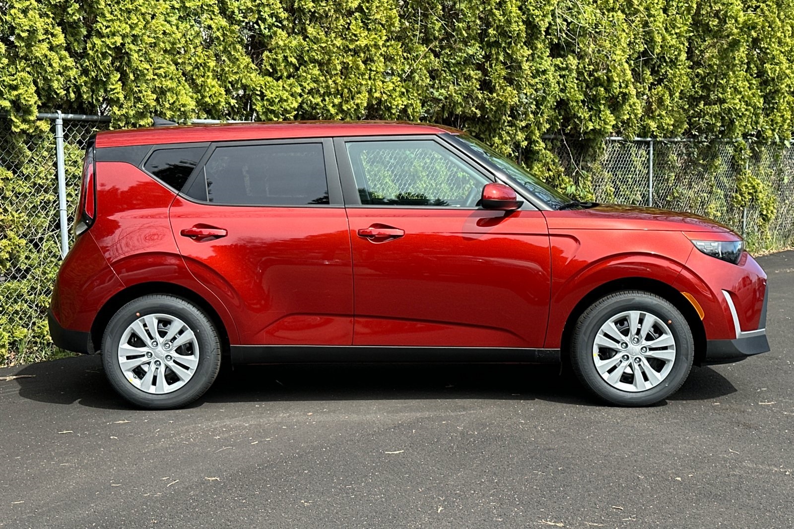 Vehicle image 5 of 20