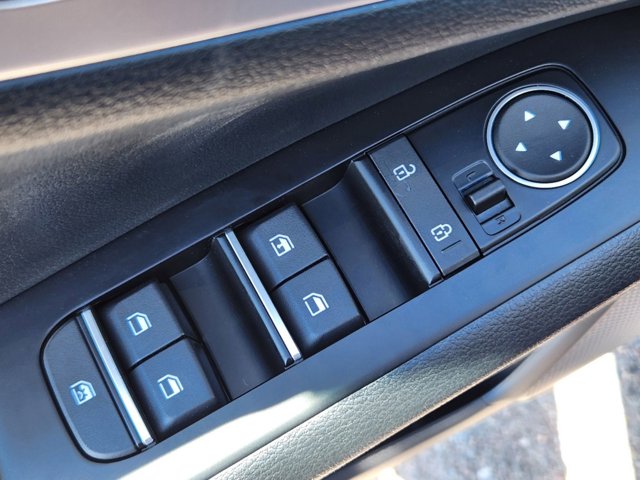 Vehicle image 7 of 20