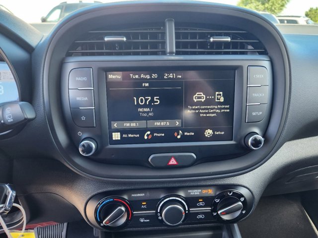 Vehicle image 19 of 20