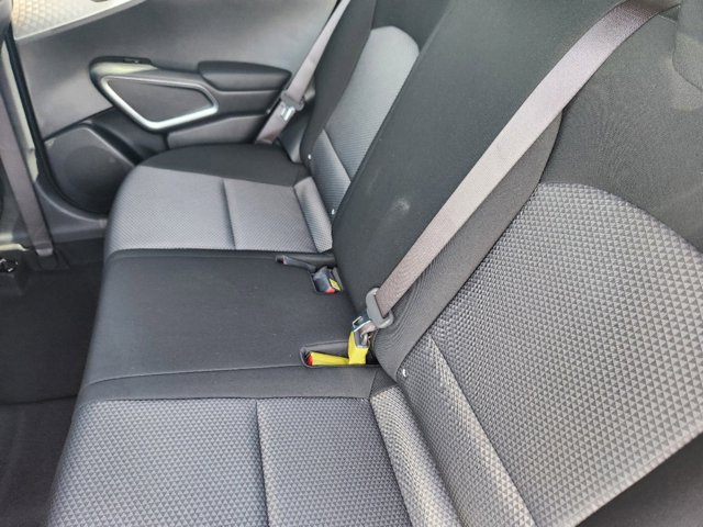 Vehicle image 10 of 20