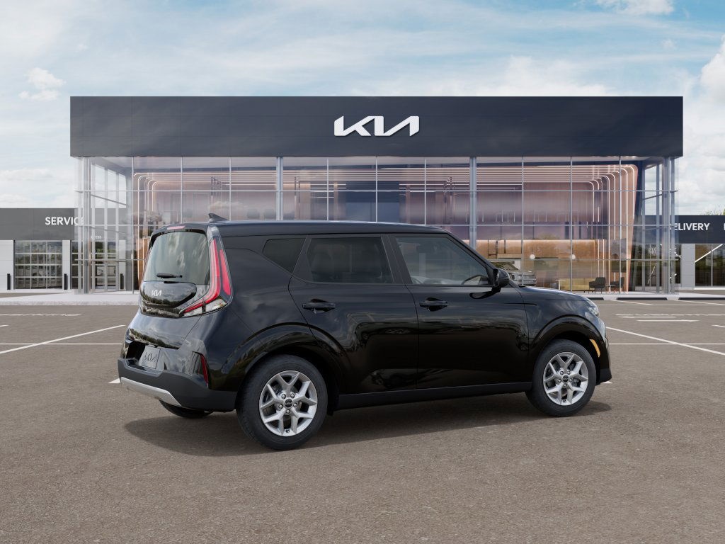 Vehicle image 6 of 27
