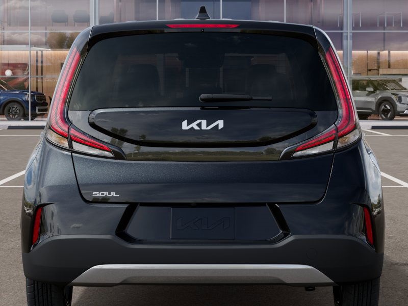 Vehicle image 8 of 27