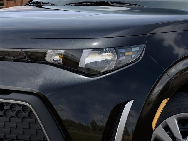 Vehicle image 11 of 36