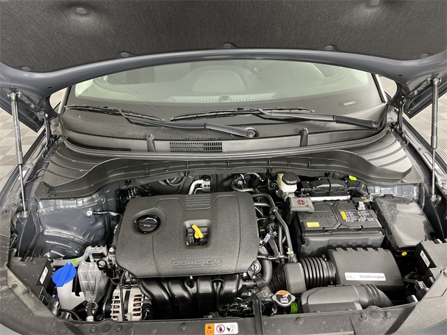 Vehicle image 10 of 25