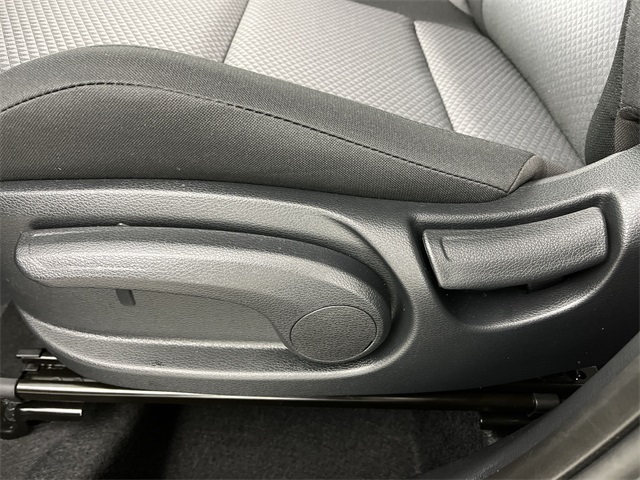 Vehicle image 25 of 25